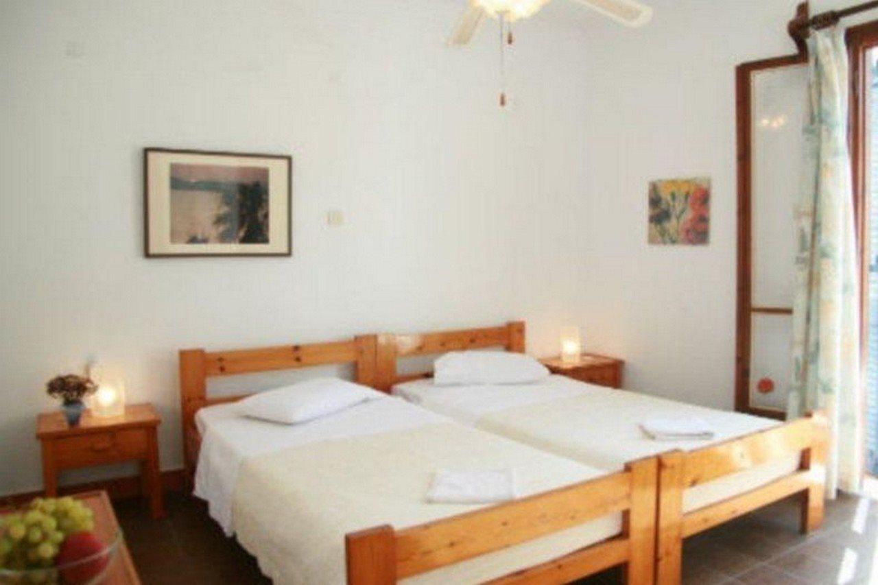 Avra Pension Naxos City Экстерьер фото